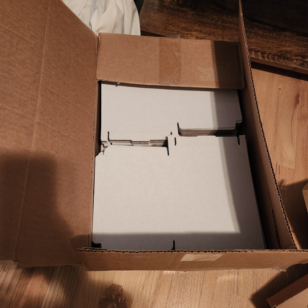 White Corrugated Mailer Boxes - Bulk Shipping Box Pack